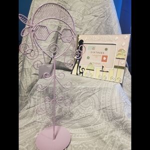 Jewelry Holder and Picture Frame